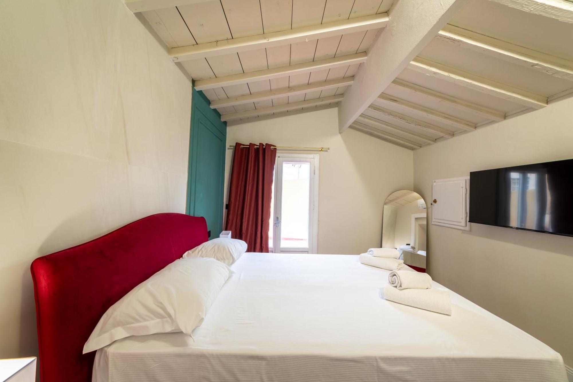 Residenza D'Epoca White Room ฟลอเรนซ์ ภายนอก รูปภาพ
